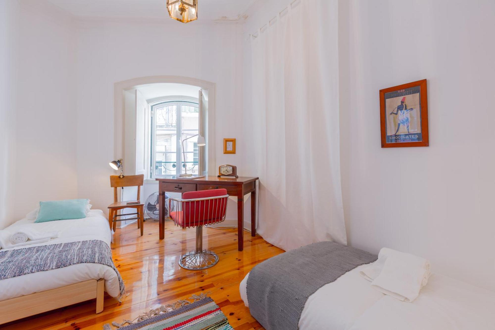 Spacious, Bright And Sunny Apartment, By Timecooler Lissabon Buitenkant foto
