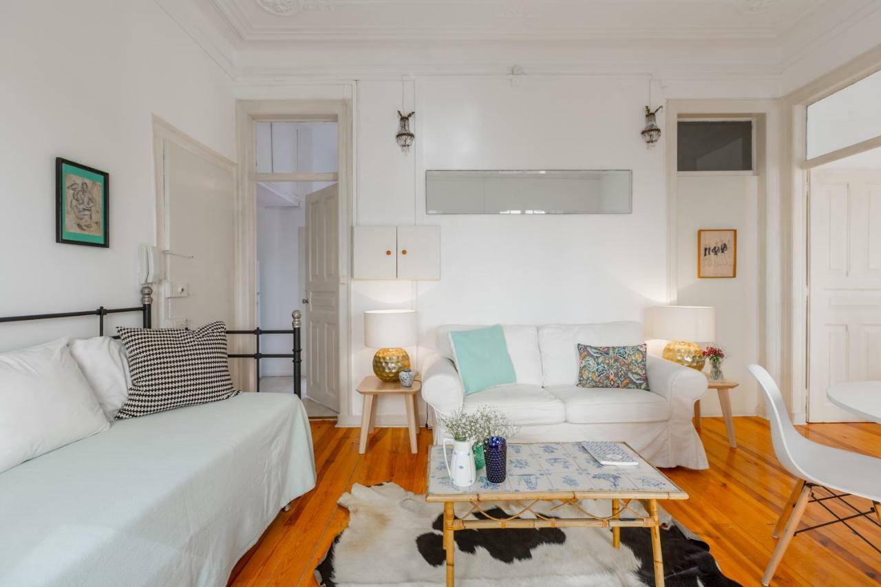 Spacious, Bright And Sunny Apartment, By Timecooler Lissabon Buitenkant foto